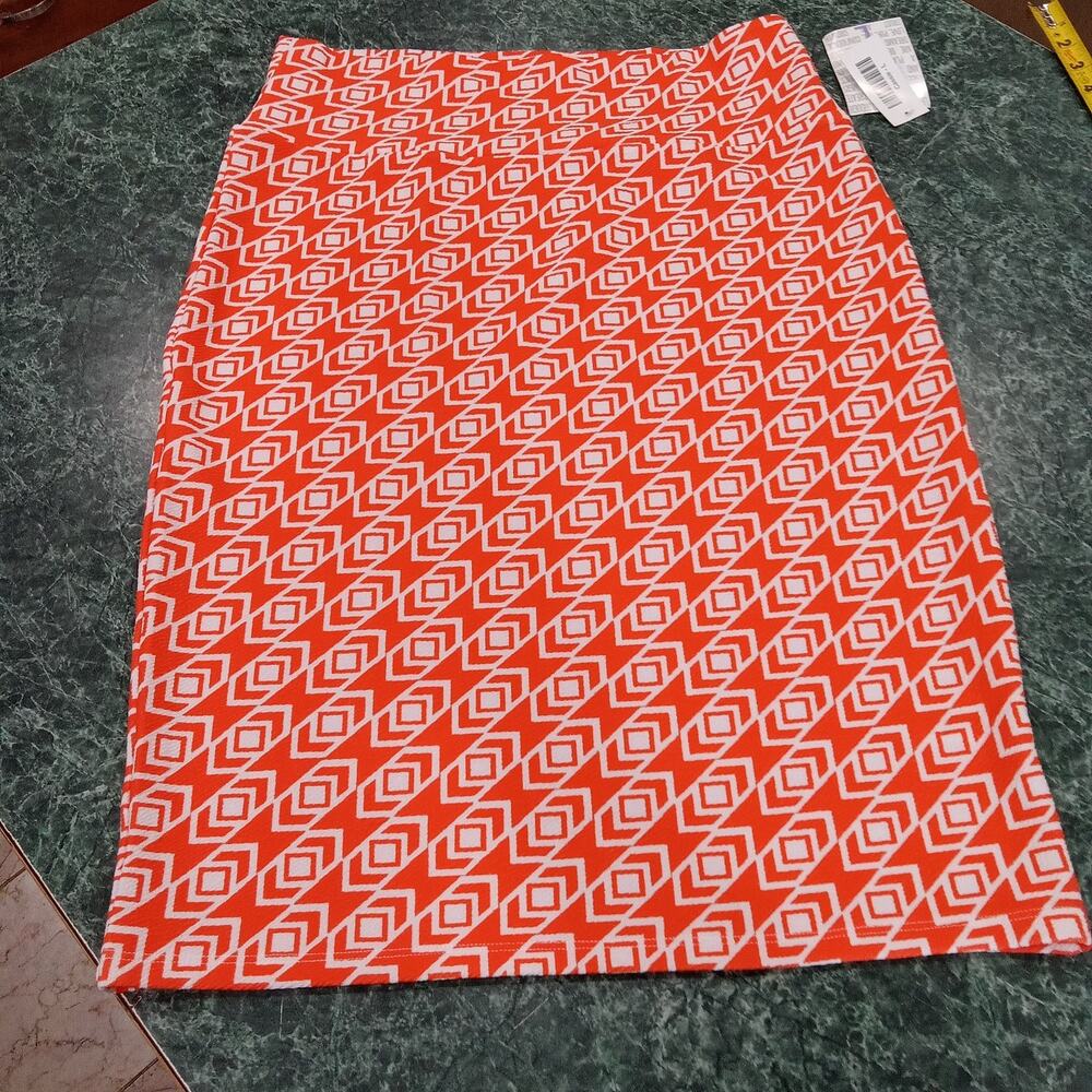 LuLaRoe Cassie Skirt Sz L Aztec Pull On Pencil Textured Stretch Geometric NWT